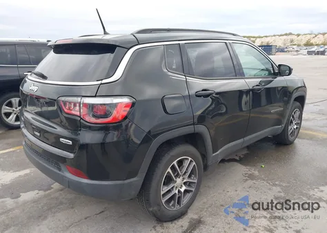 2018 Jeep Compass Latitude 4X4 из США, поврежденный, VIN 3C4NJDBB0JT100936